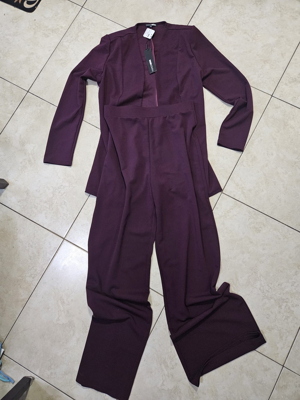 Fashion Nova burgundy 2 Piece Suit #two-piece #workwear